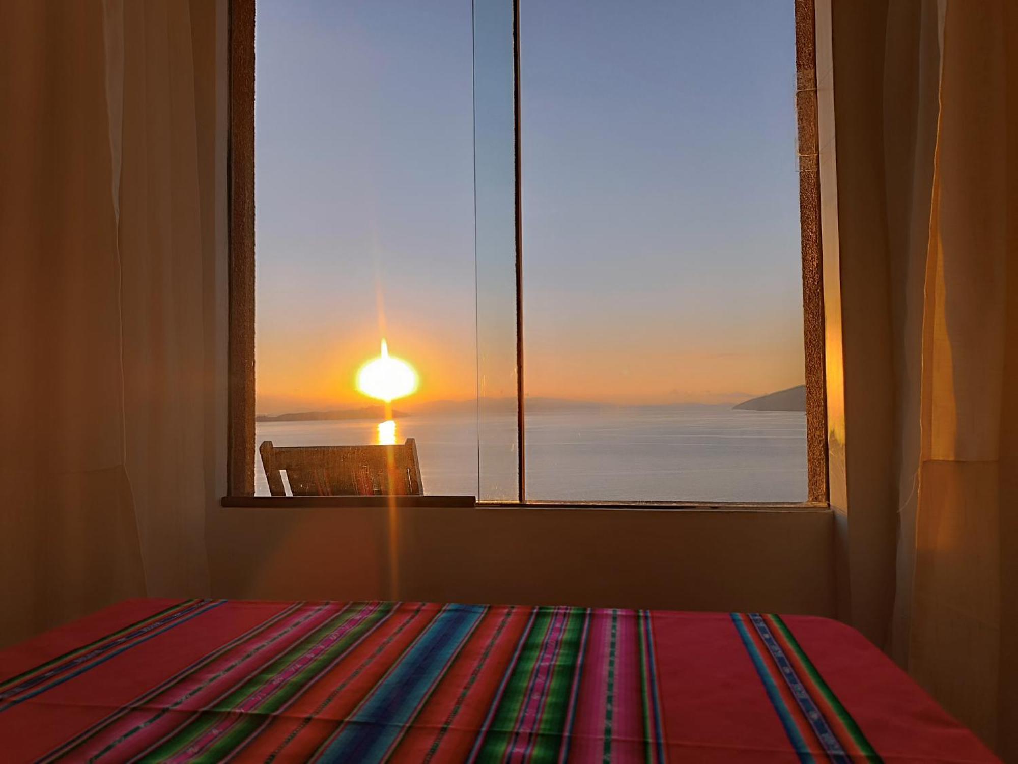 Sol Y Luna - Isla Del Sol Comunidad Yumani Oda fotoğraf